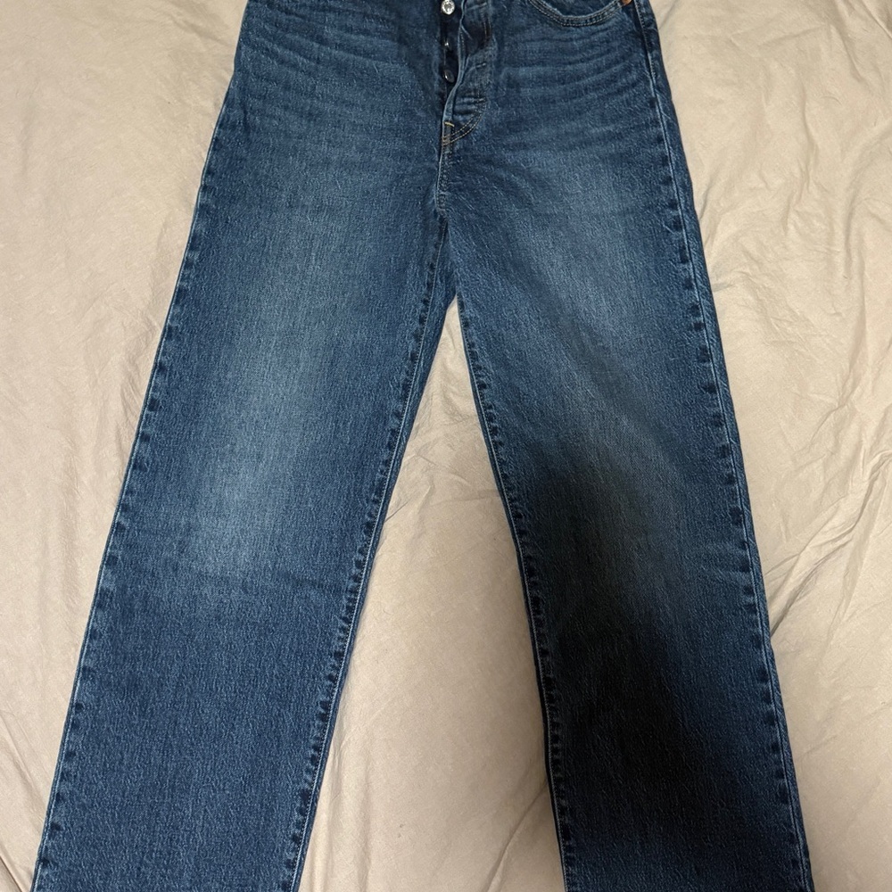 Levi's Ribcage Straight Leg Jeans